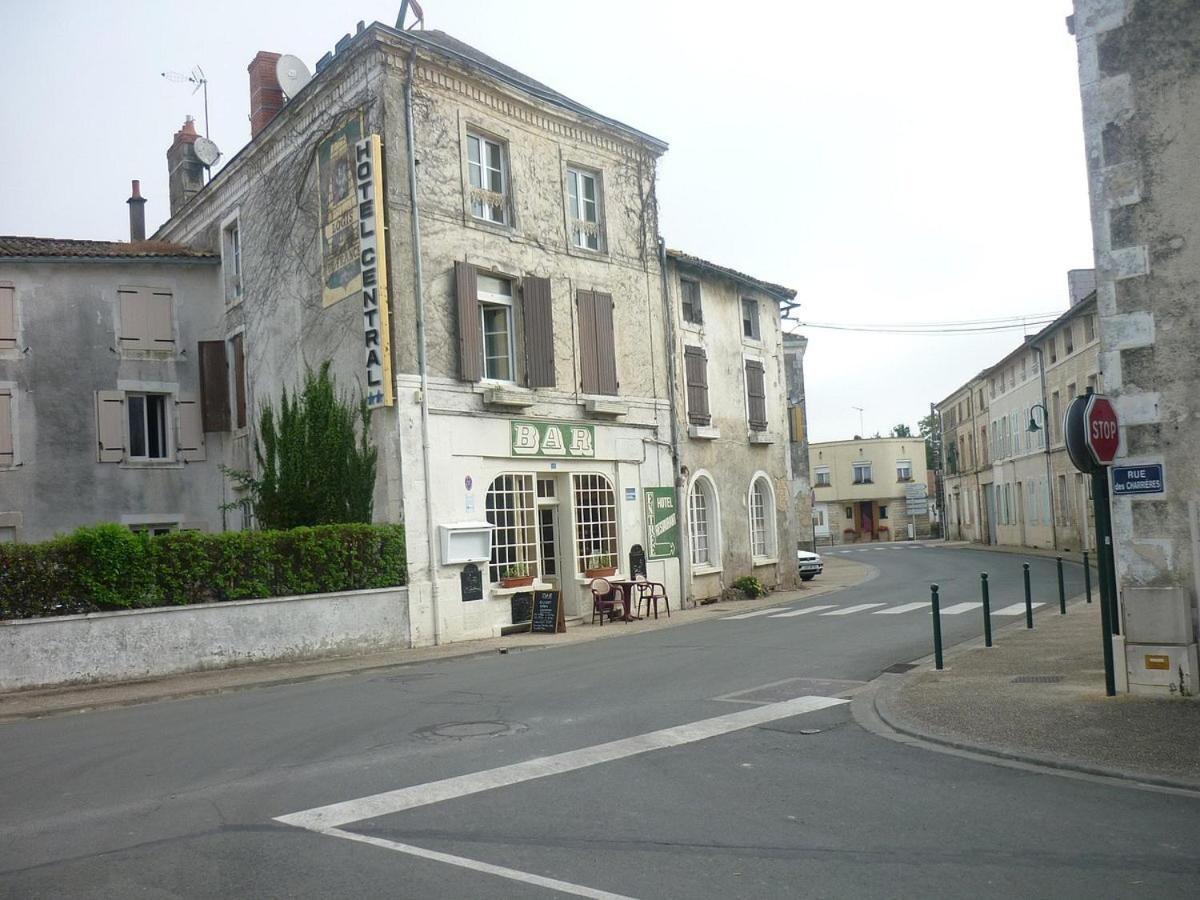 Hôtel Central Chaunay Exterior foto