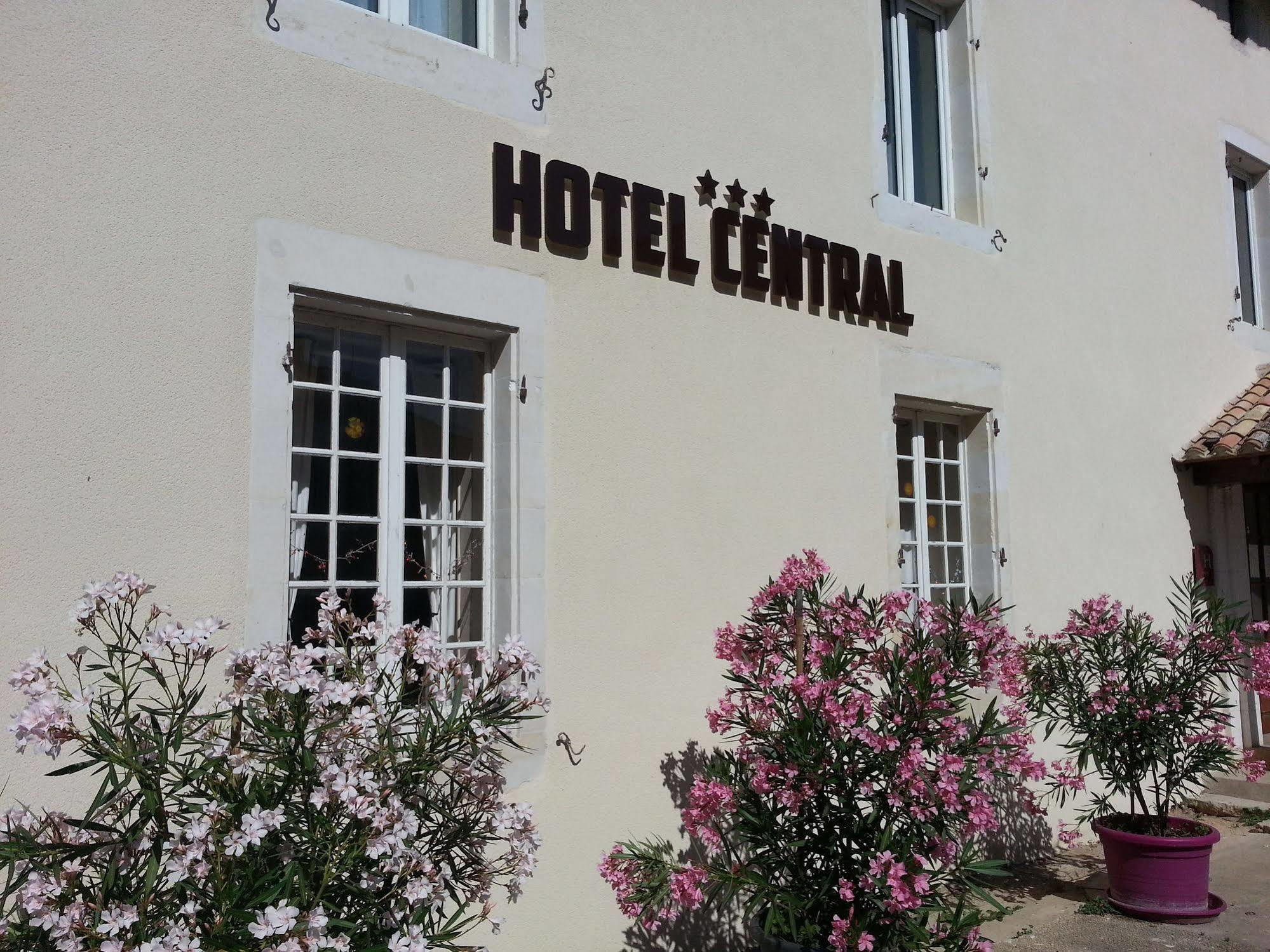 Hôtel Central Chaunay Exterior foto